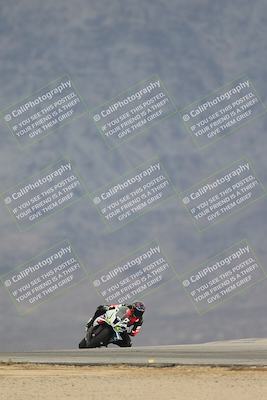 media/Sep-21-2025-Race Pace (Sun) [[98bf33ef95]]/Verified/10-Turn 10 (1150am)/